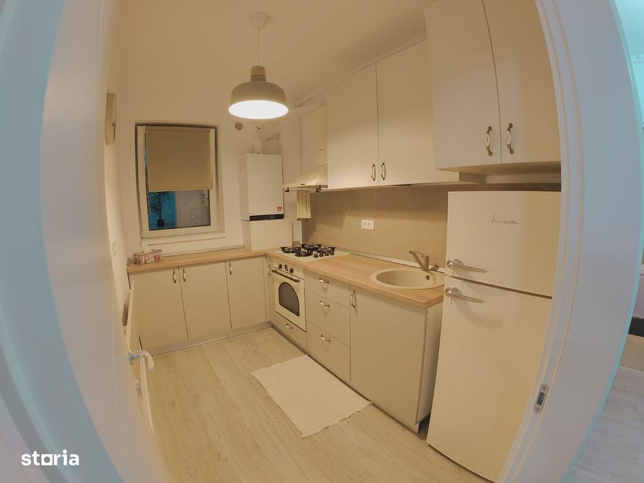 Inchiriez 2 camere in complex Estoria City, 2 minute metrou Teclu