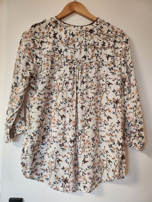 Bluza imprimeu fluturi, mărime 38