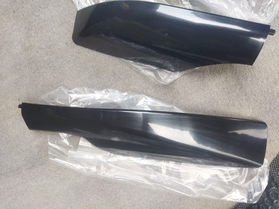 Крышки рейлинга Toyota RAV 4 ха30