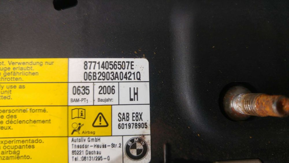 Airbag genunchi stanga bmw seria 1 e81 e87 e82 coupe 601978905