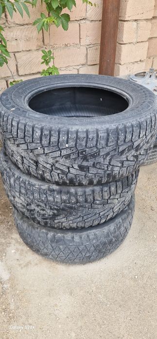 Продам шины 275/55/19