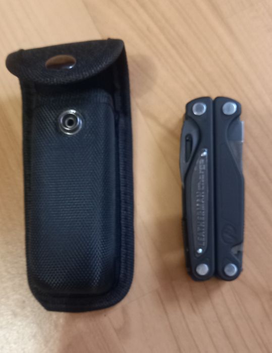 Мультитул leatherman CHARGE
