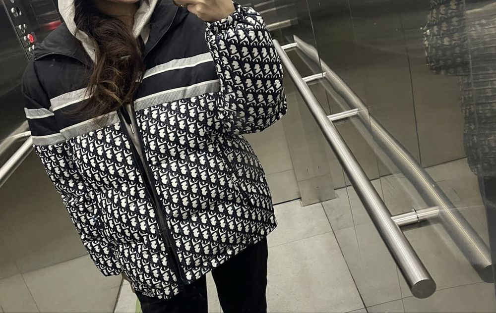 продам    куртку