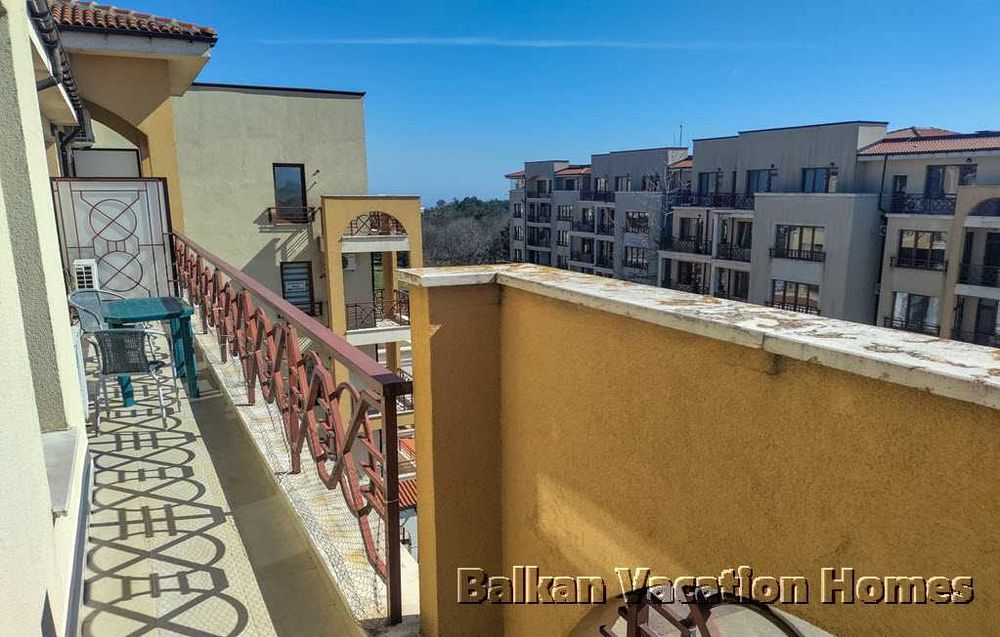 Продава се Тристаен апартамент в Балчик - 102 кв.м за 686 €/кв.м - Снимка #12