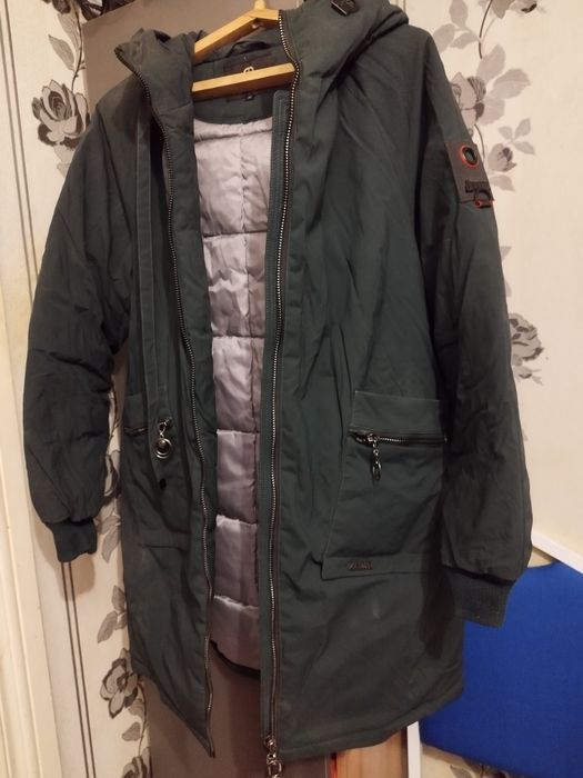 Продам пуховик женский