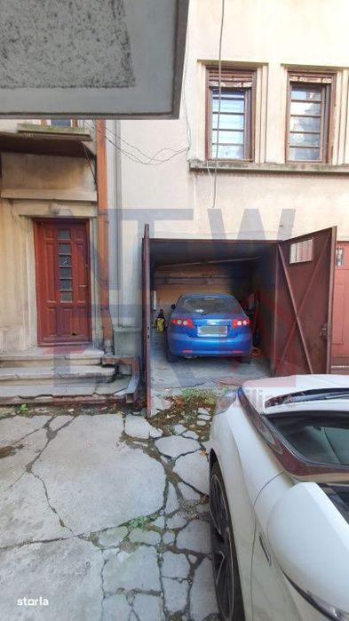Proprietate deosebita intr-o casa interbelica, de vanzare in zona Unir — fotografia 3