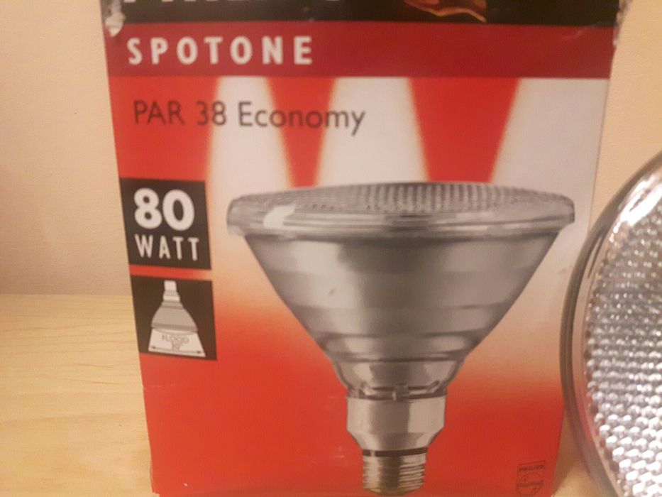 Spot 80W/ 230V/ E27/ 30 ° , PAR 38 Philips , pentru exterior