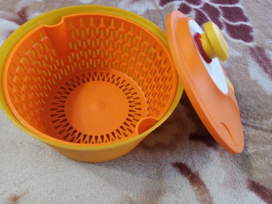 Сушка для зелени и ягод