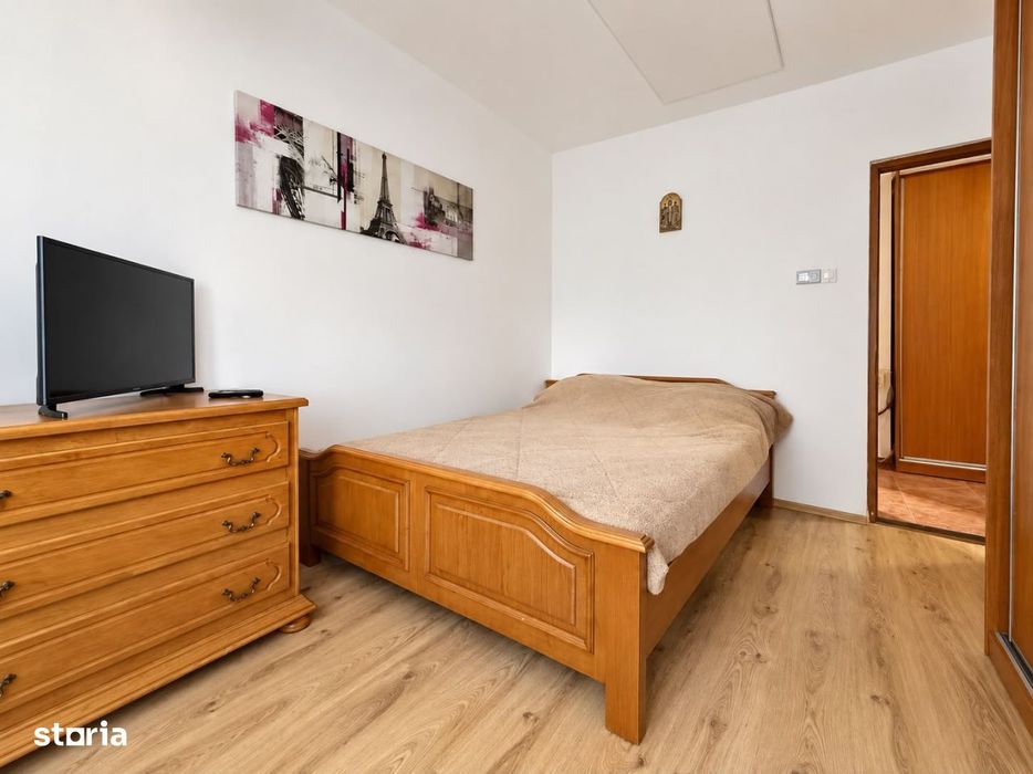 Victoria-Bd Tomis | Apart decomandat, renovat, mobilat si parcare