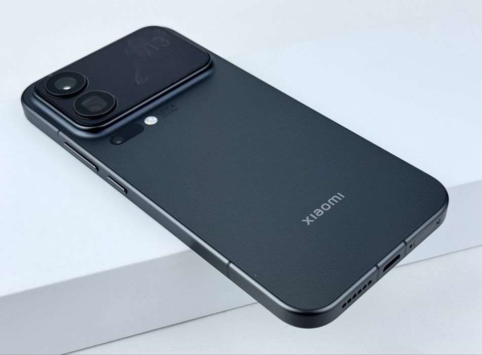 НОВ! Xiaomi 17 Pro Max 5G 1TB 16RAM Black 2г. Гаранция!