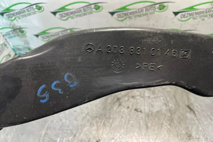 Deflector aer A 203 831 01 46 Mercedes-Benz C-Class 2002