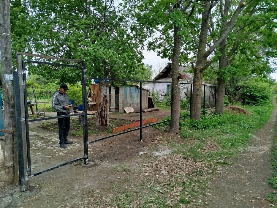 Изготовим заборы решетки.