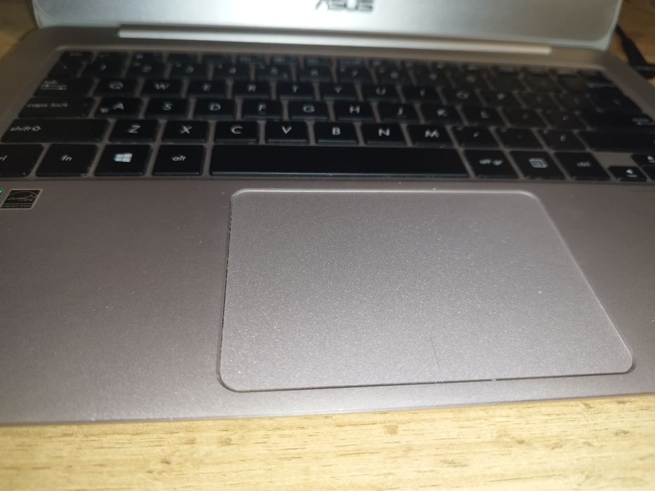 laptop asus ux305u business aluminiu