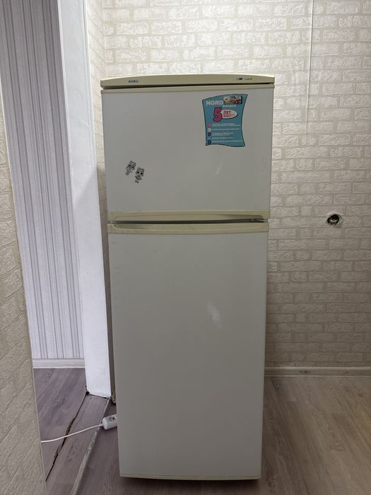 Продается холодильник