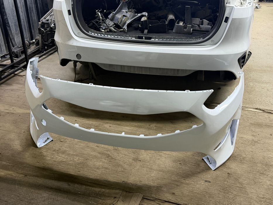 Передний бампер kia ceed оригинал