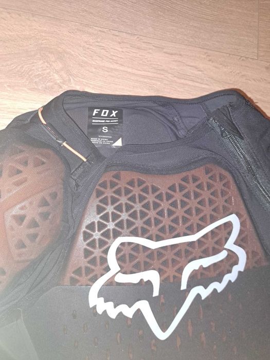 Armura (jacheta) FOX Baseframe PRO marimea S
