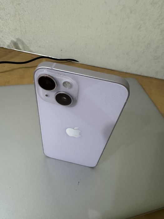 Айфон 14    128 гб