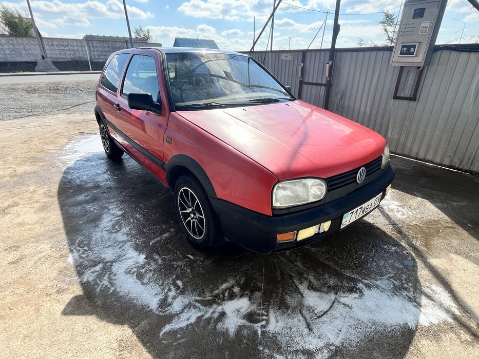 Продам иои обмен Голь 3 1993 гв купе