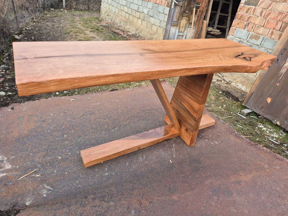 Măsuța de cafea din lemn masiv