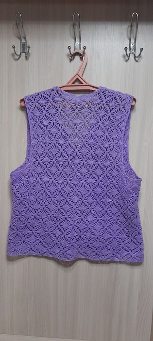 Красиво связаные жилеты