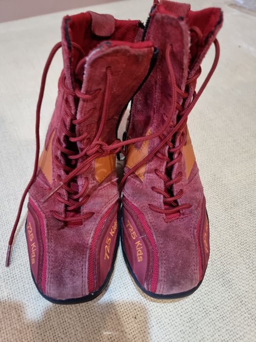 Детские кроссовки, борцовки бу 35 р