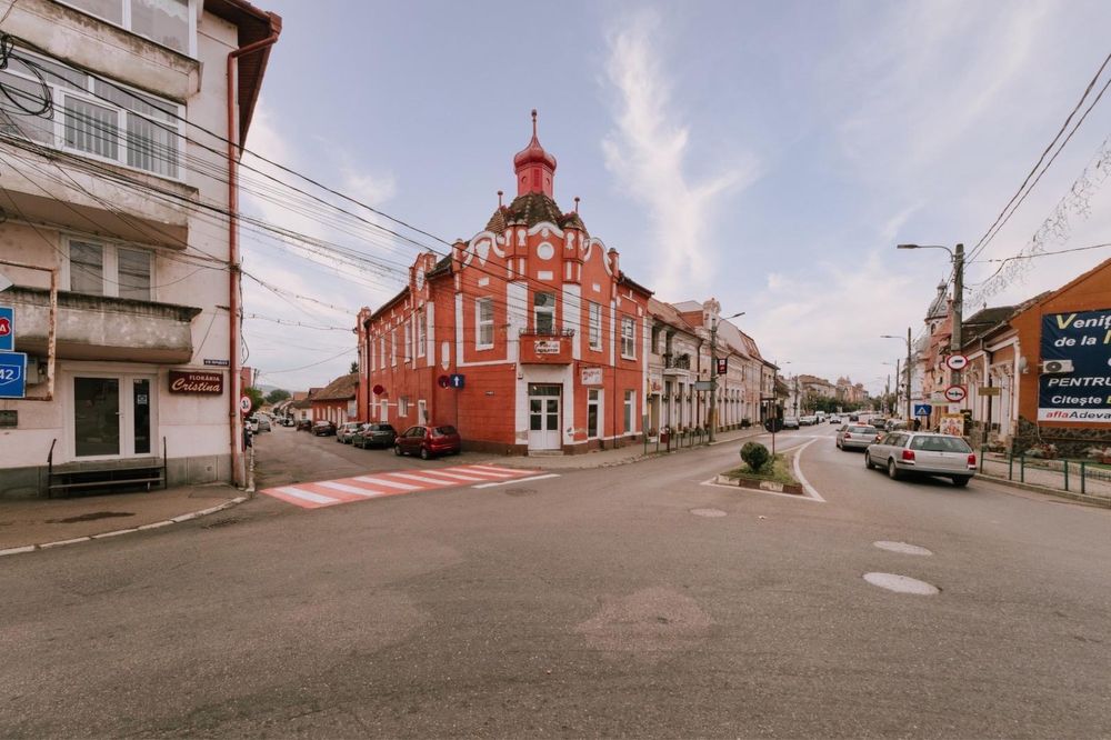 Vand cladire ultracentrala / spatii comerciale