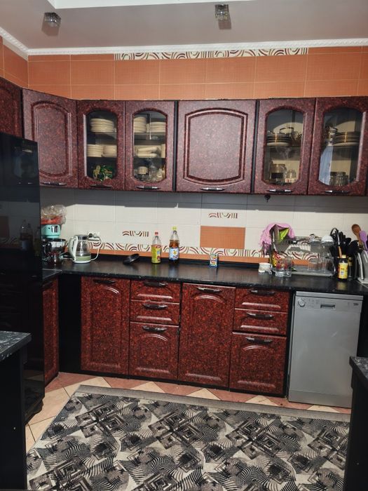 Кухонный гарнитур