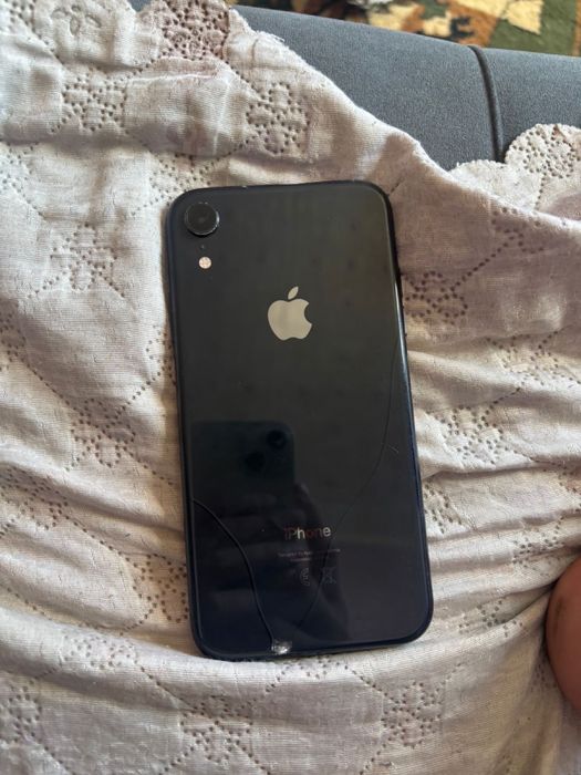 iphone xr 100akb 64gb