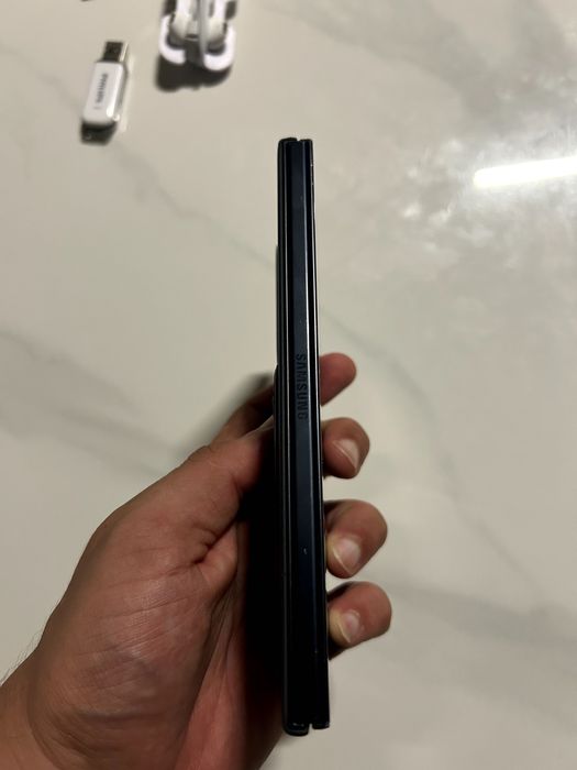 Samsung ZFold 7 12GB RAM 512GB