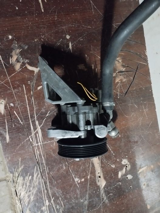 Гидроусилитель руля на BMW 2.5 Кузов Е60 Е90