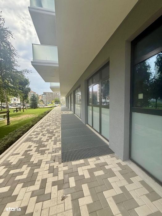 Spatiu comercial 210 mp de inchiriat – Nufarul, Oradea