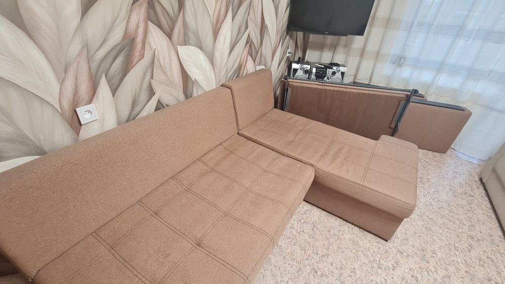 Продам диван в отличном состоянии