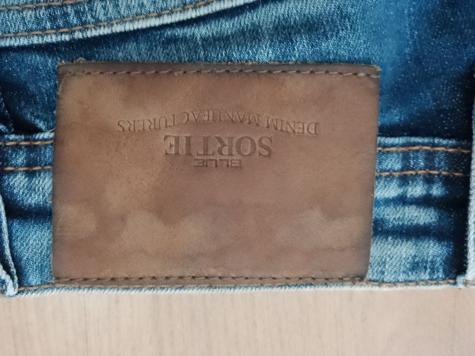 Дънки втора употреба, два чифта!!!