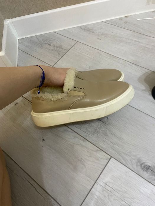 Обувь женская кожанная