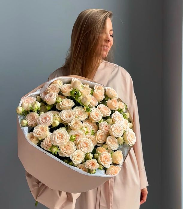Розы, Пионы, Тюльпаны, Кустовые розы