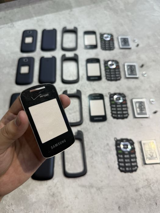 Samsung Gusto 3 ORIGINAL  full korpus  new