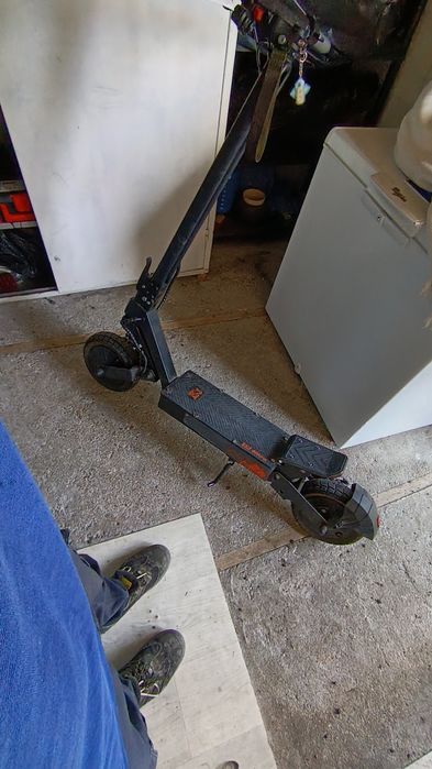 Vând Trotinetă Electrică KuKirin G2Ultra(Dual Motor 2400W) – Stare [Impecabilă / Foarte Bună