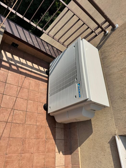 Montaj aparate de aer Conditiont.