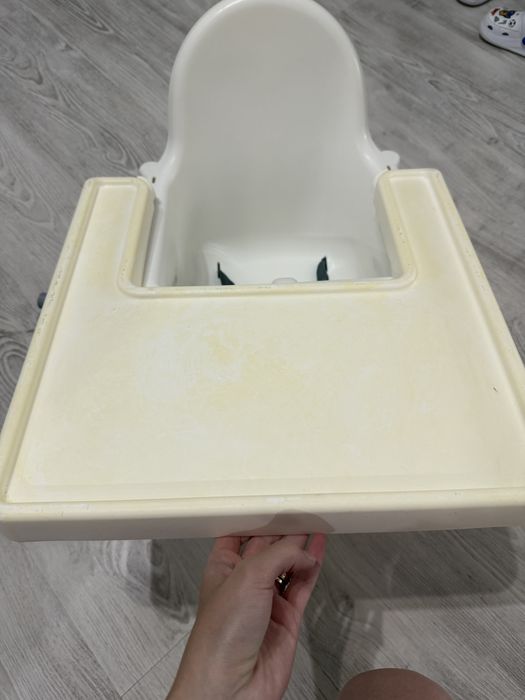 Scaun de masa copii