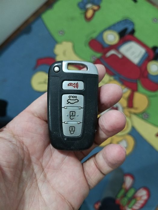 Ключ,кілт Киа к5