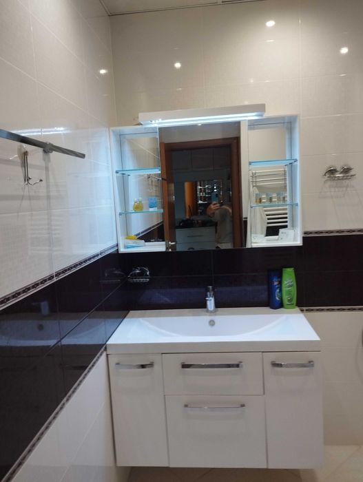 Дава се под наем Тристаен апартамент в София, Дружба 1 - 92 кв.м за 714 € - Снимка #1