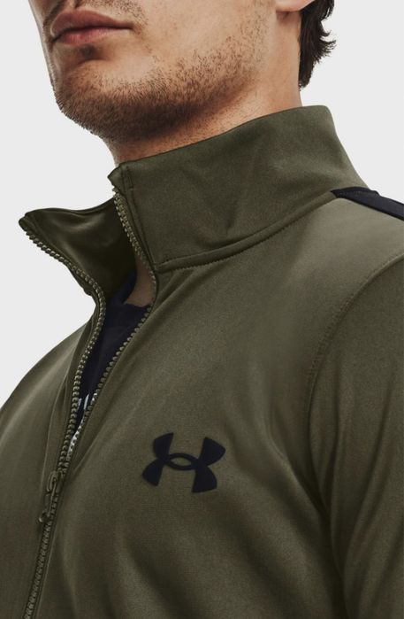 Спортивный костьюм Under armour