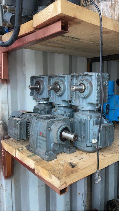 RV NMRV червячный редуктор мыло сабын электродвигатель шнек лента квт