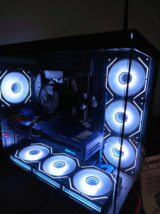 Desktop ryzen 5 5600x, arc b580, m.2 500gb, 16gb ram