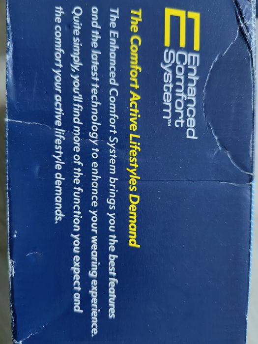 Трекинговые ботинки