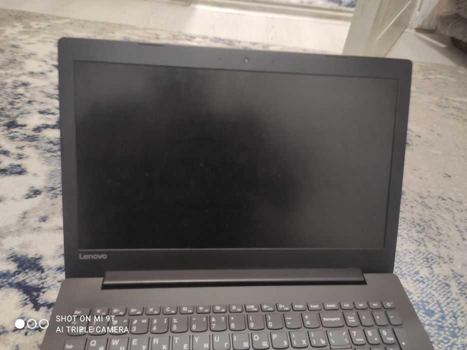 Lenova ideapad 320 sotiladi