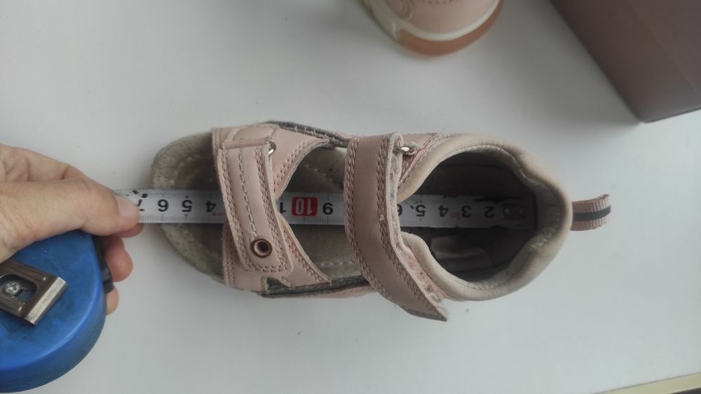 Сандалии детские