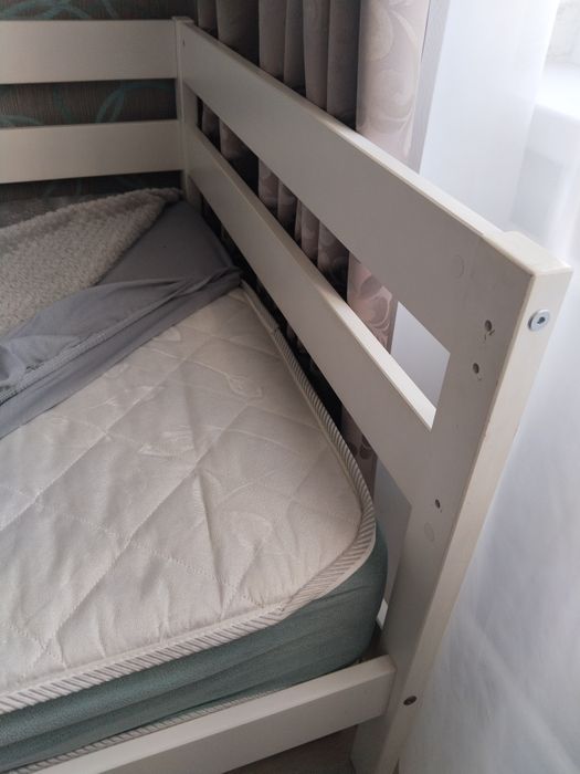 Детская кровать продам