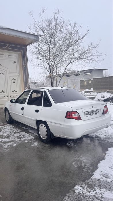 Nexia 2 sons 2010 sotiladi