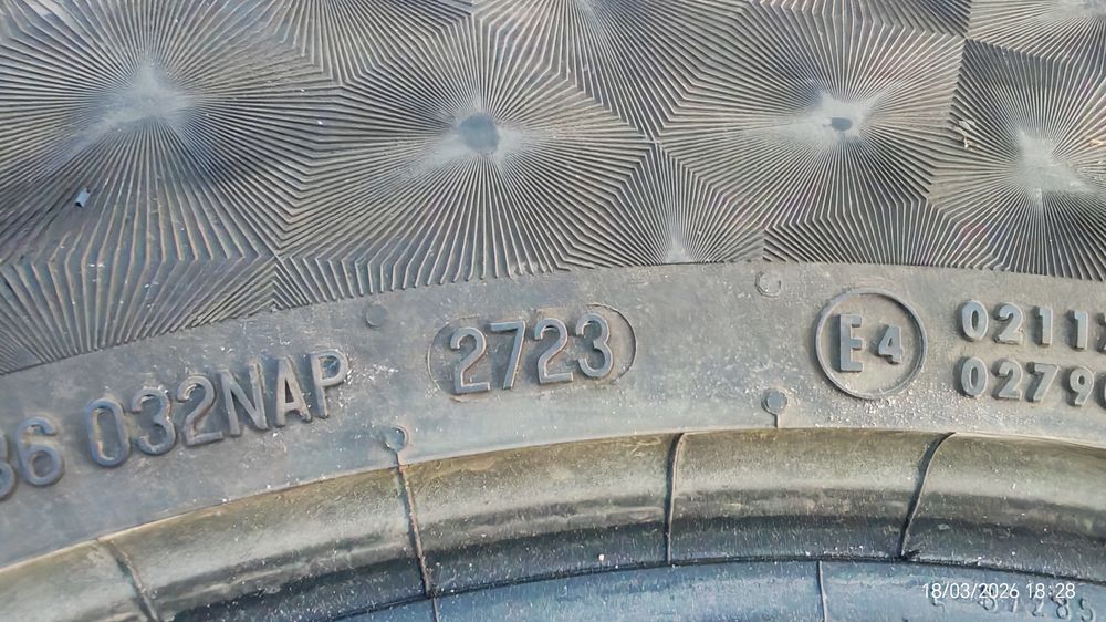 Contenintal 235/55/19